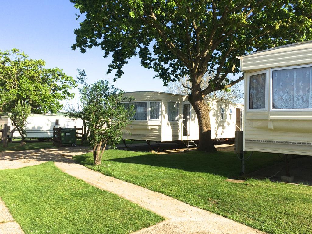 Orchards Holiday Park Cowes  Exterior foto
