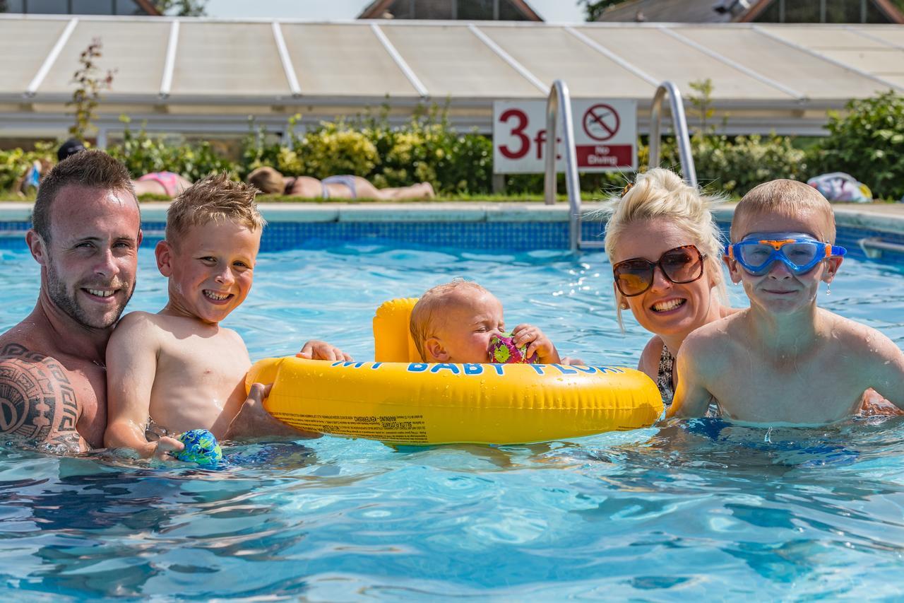 Orchards Holiday Park Cowes  Exterior foto