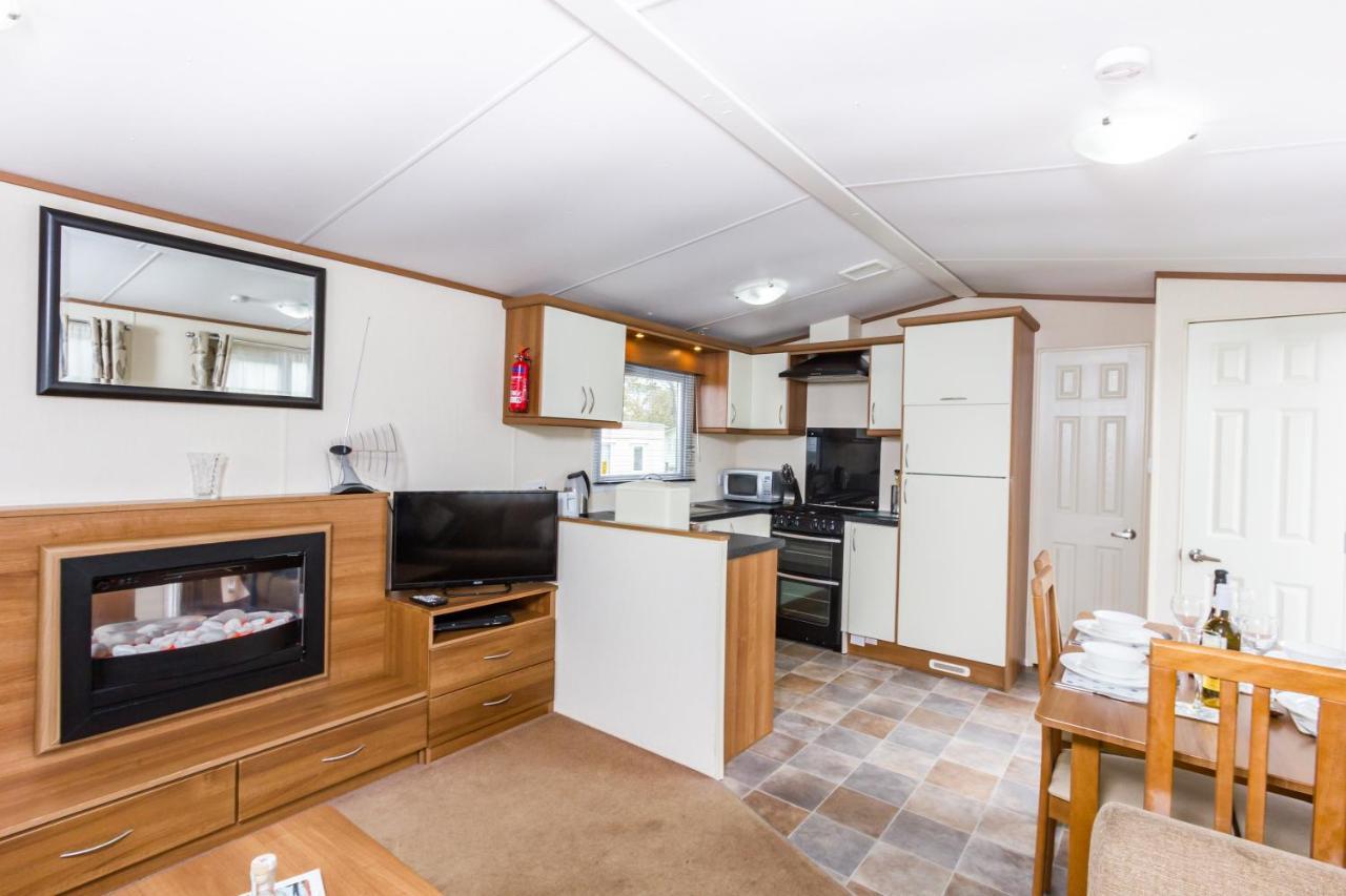 Orchards Holiday Park Cowes  Habitación foto